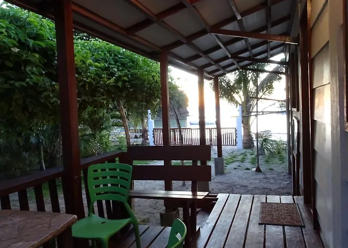 Threshershack Hostel *
