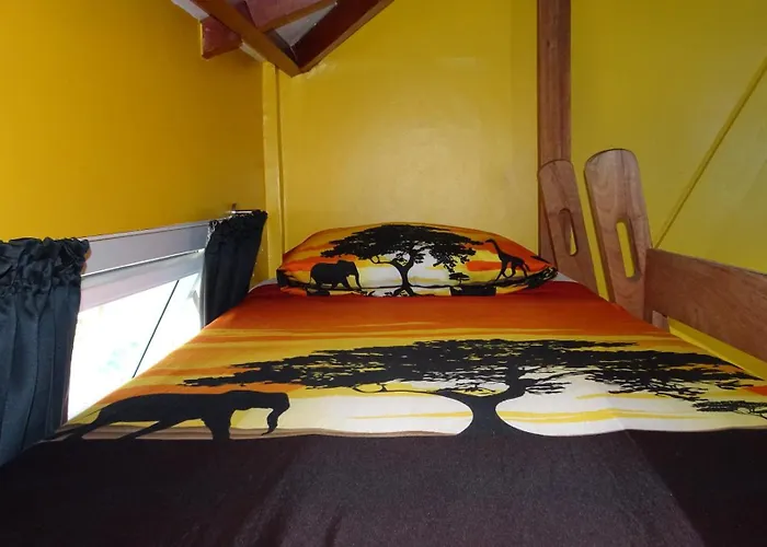 Threshershack Hostel